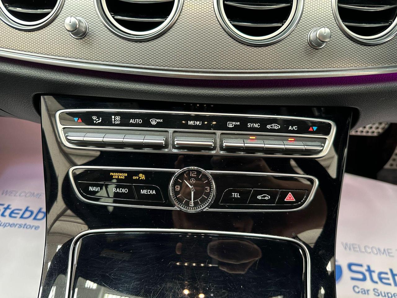 Mercedes-Benz E Class LO17YWC