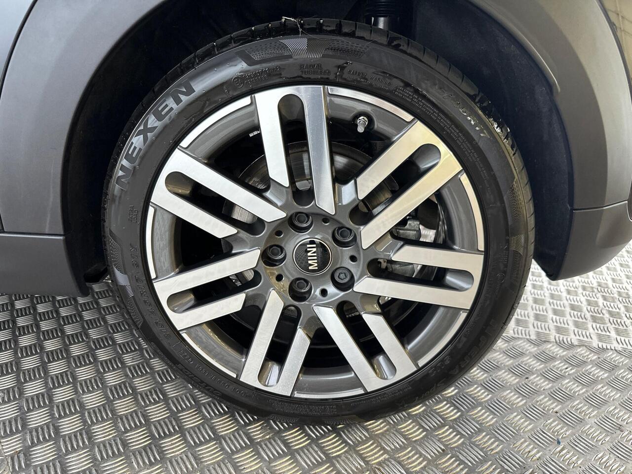 MINI Cooper LD25MPY