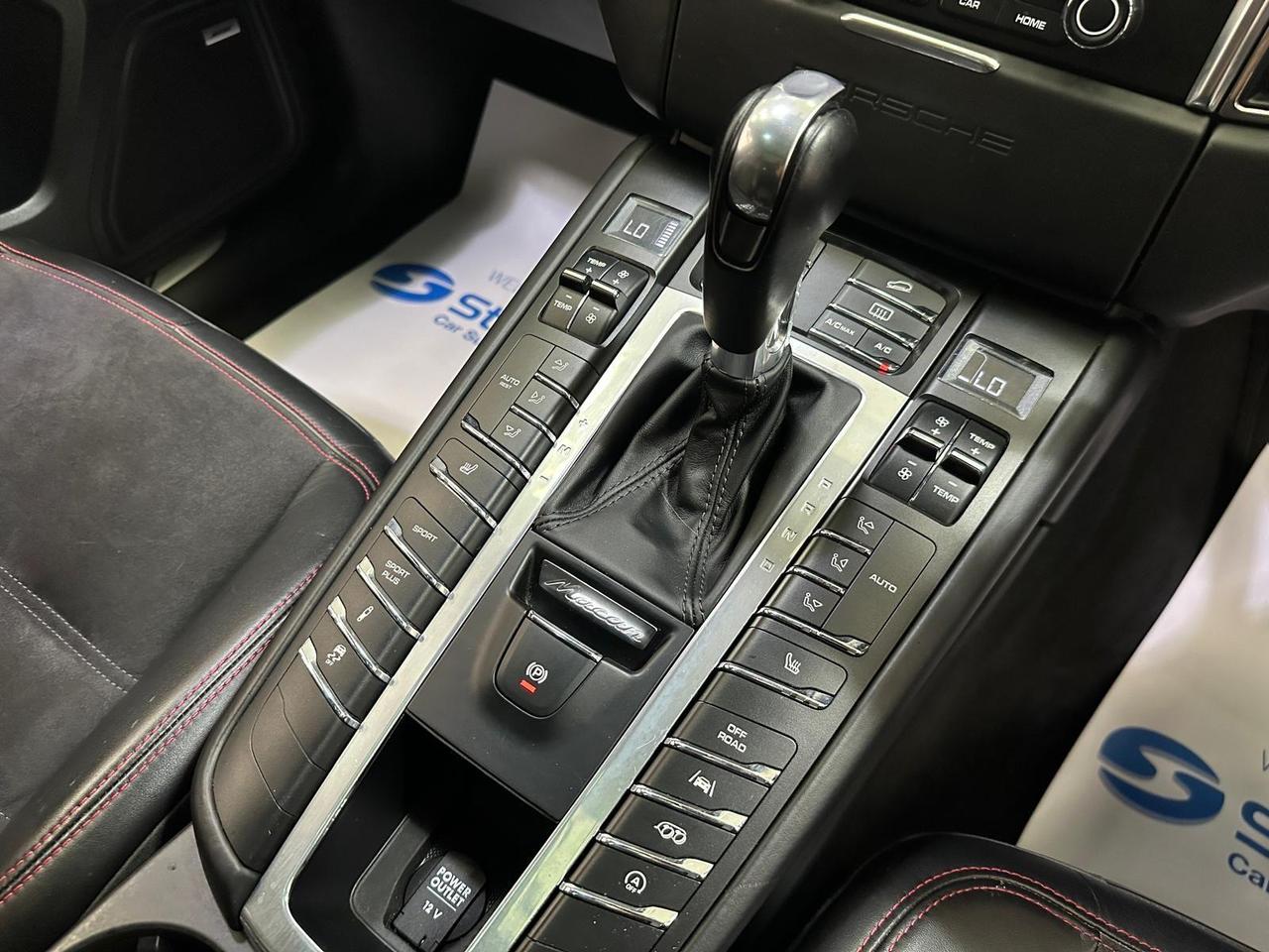 Porsche Macan AF17MLL