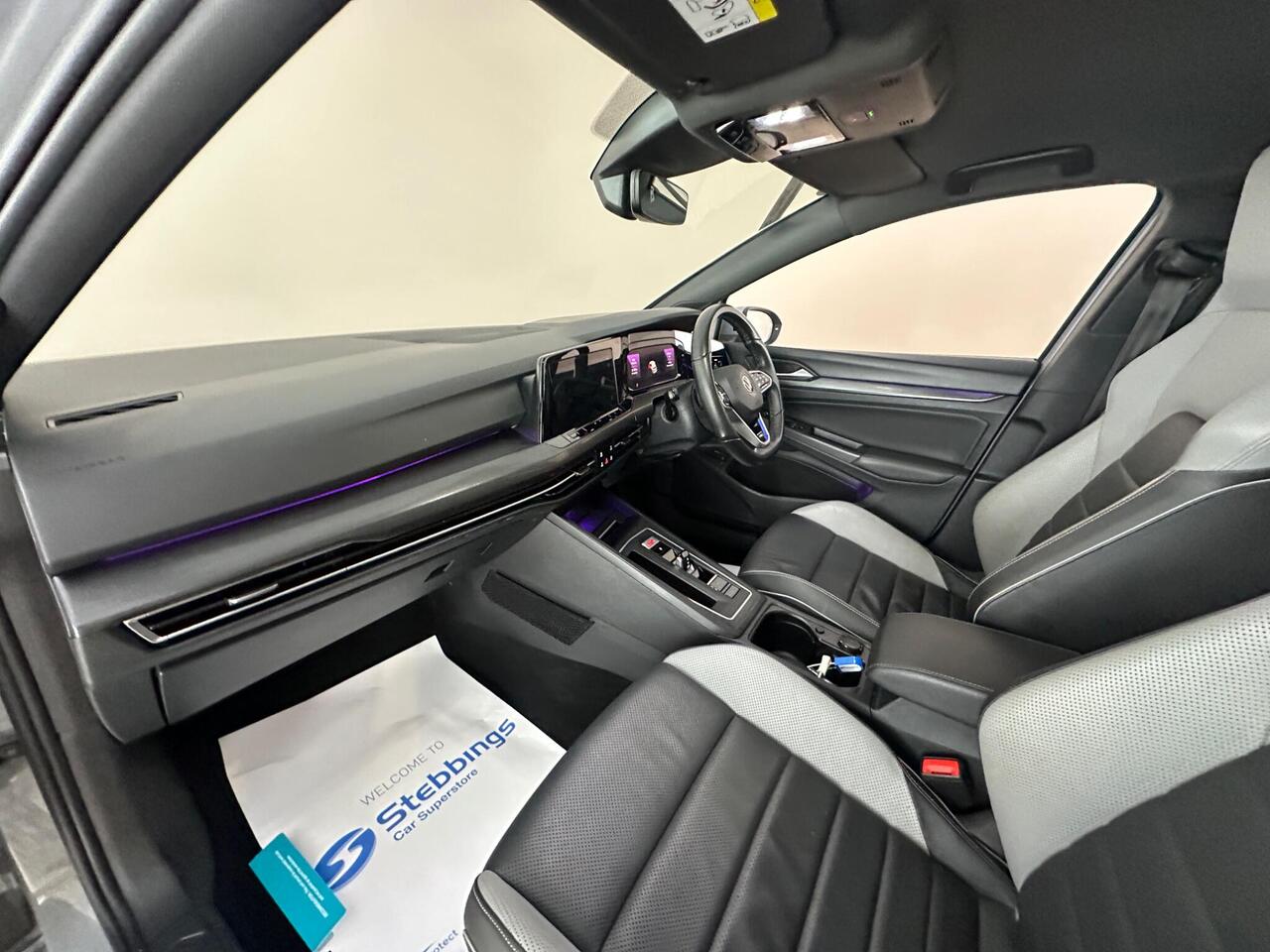 Volkswagen Golf PF21AOC