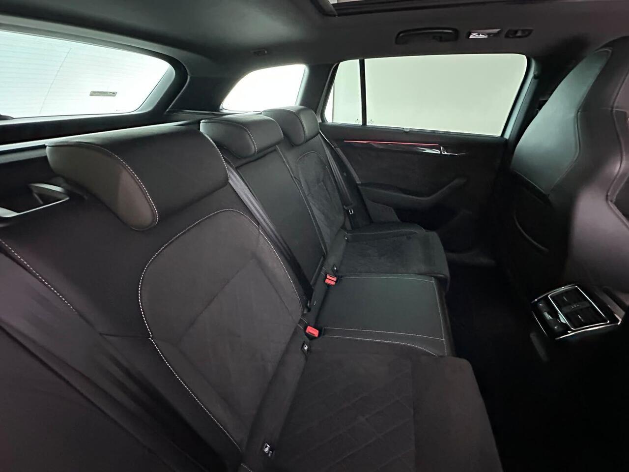 Skoda Superb OE67FTU
