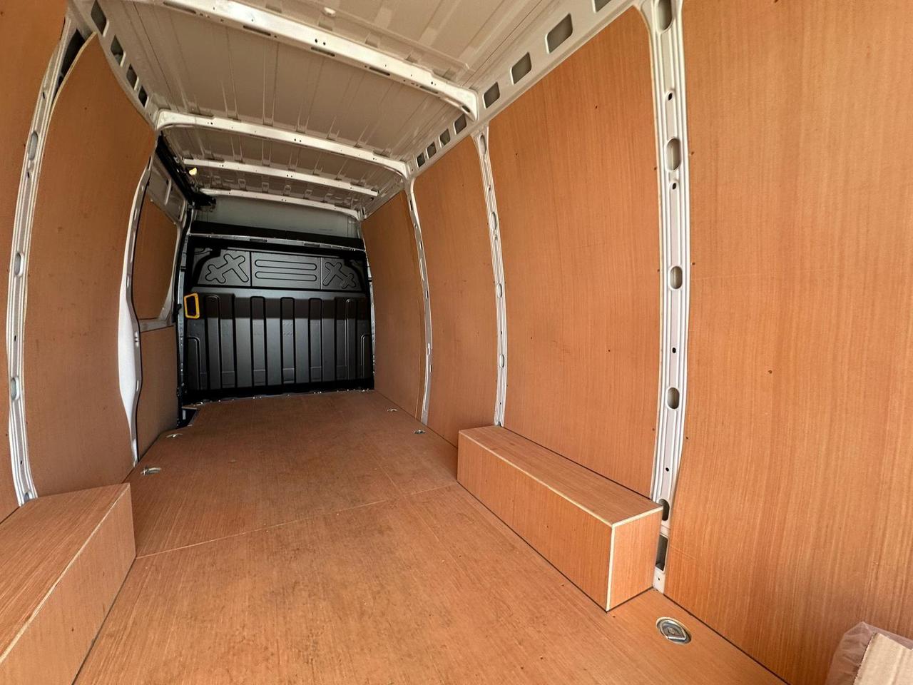 Iveco Daily YA24UDP