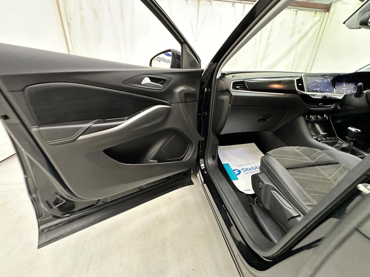 Vauxhall Grandland GD73LXL