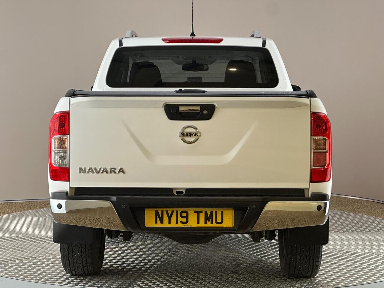 Nissan Navara NY19TMU