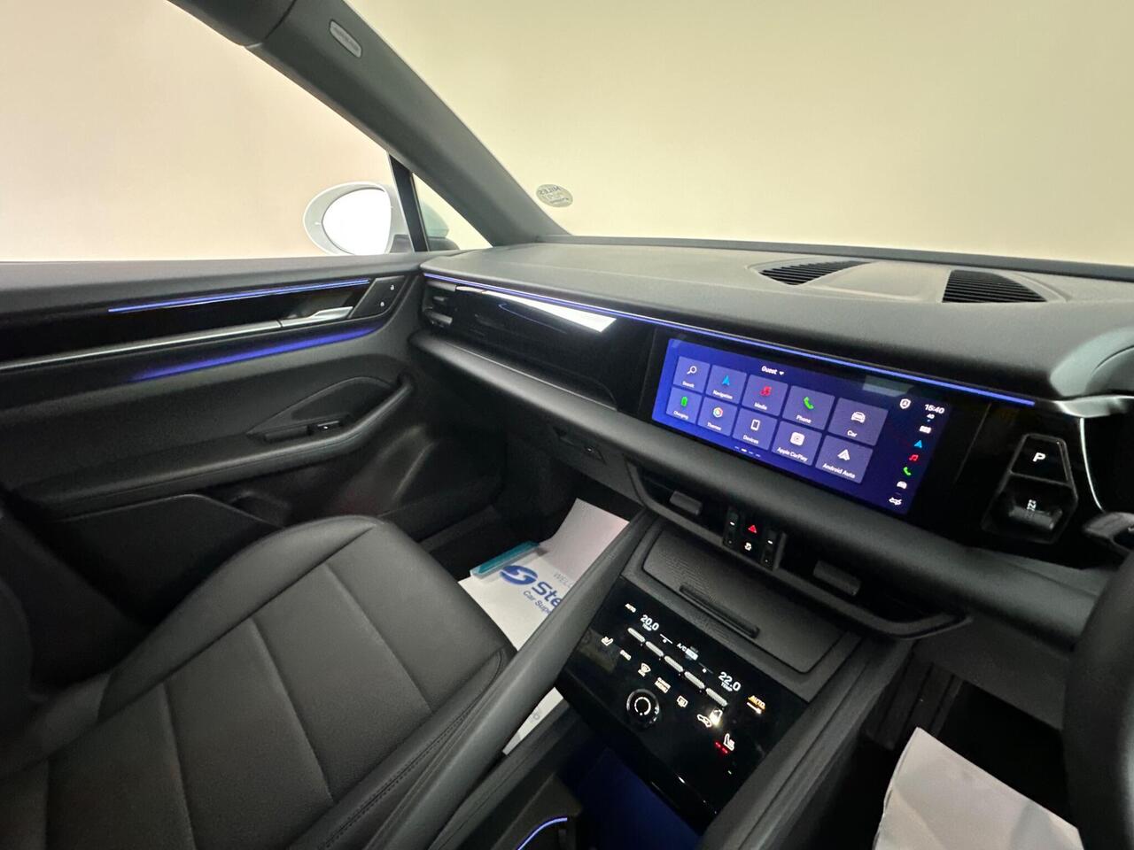 Porsche Macan FD74LXY