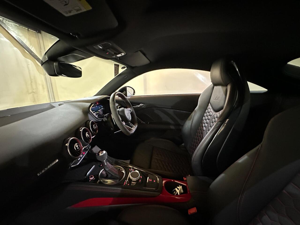 Audi TT RS RY19NZZ