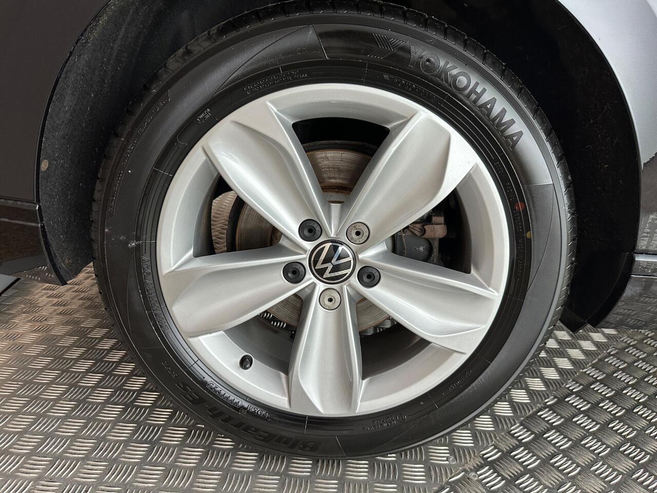 Volkswagen Passat YC71RXO