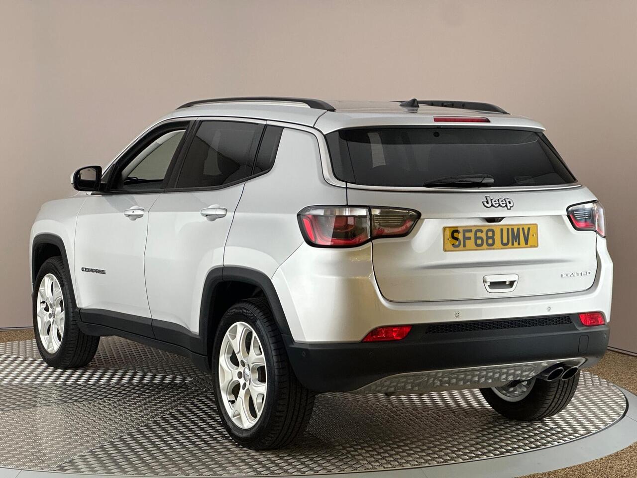 Jeep Compass SF68UMV