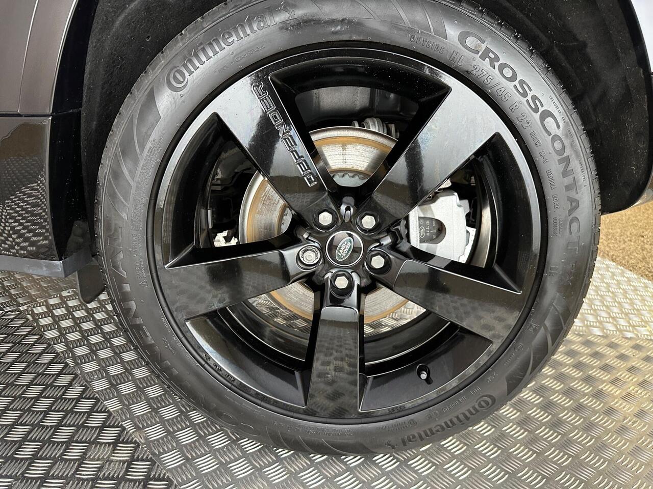 Land Rover Defender 90 WG25BLZ