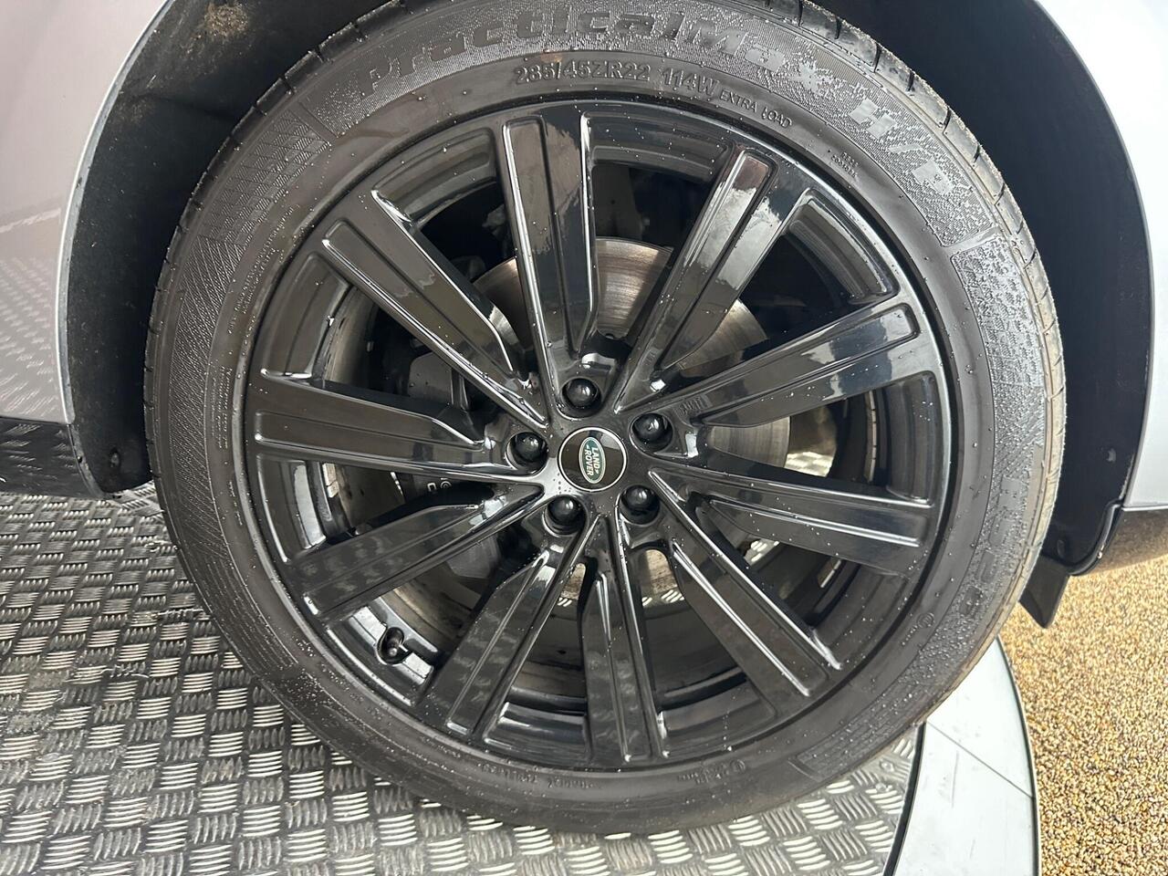 Land Rover Range Rover PF22UBS