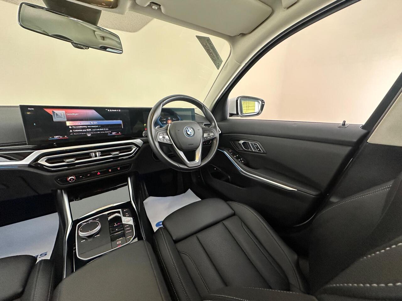 BMW 3 Series LC73GXV