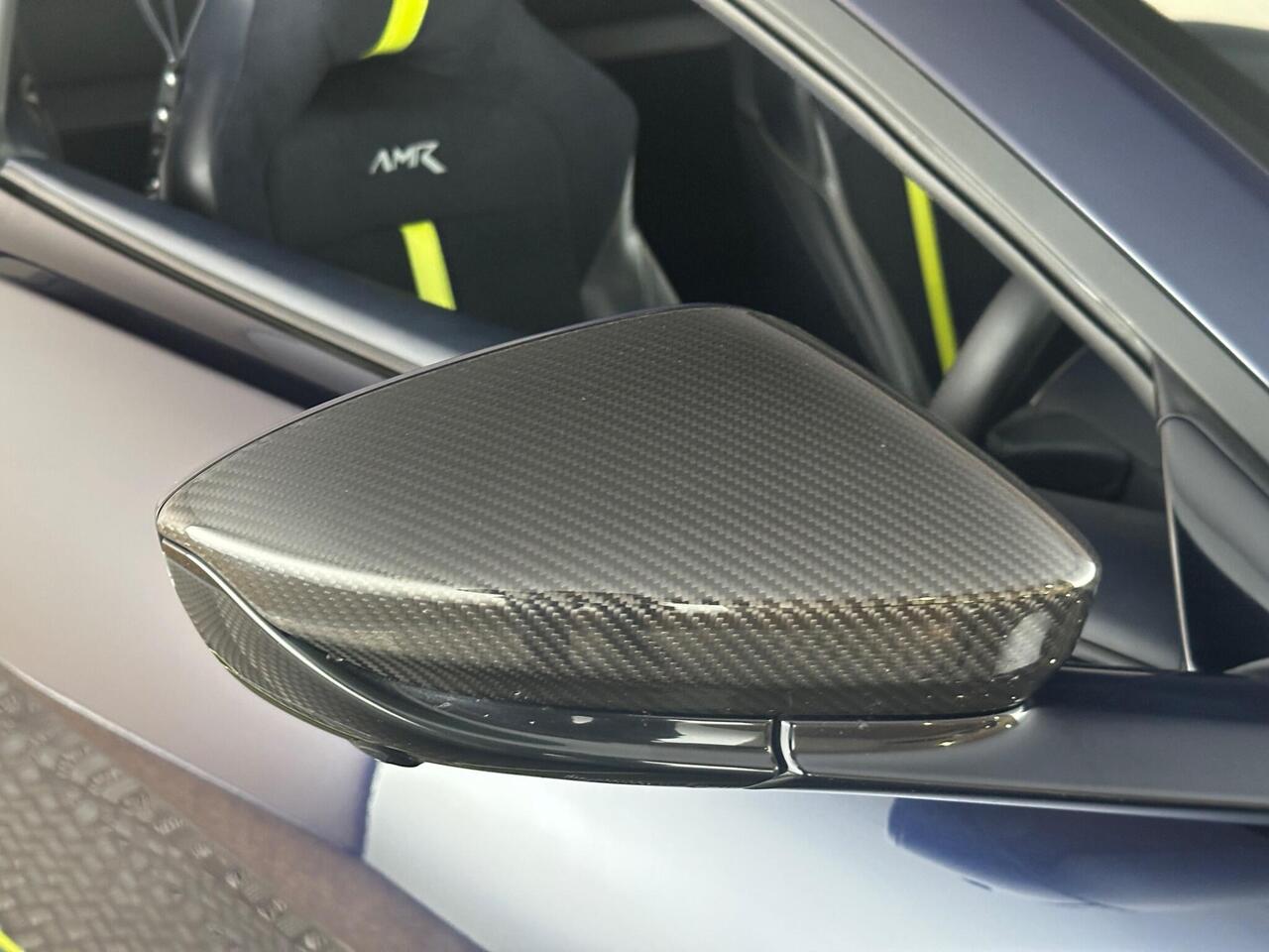 Aston Martin Vantage MV20UZG