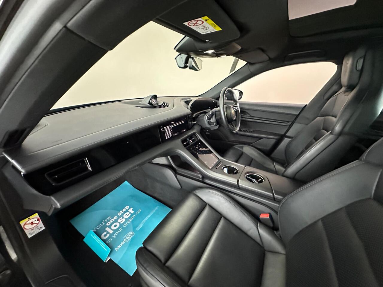 Porsche Taycan RJ73OCN