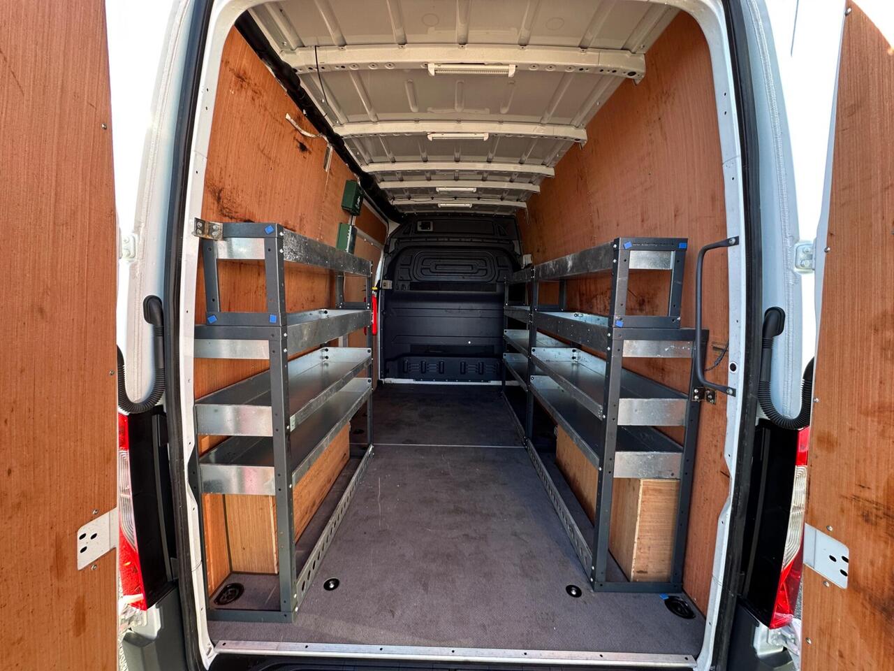 Mercedes-Benz Sprinter YK24DXA