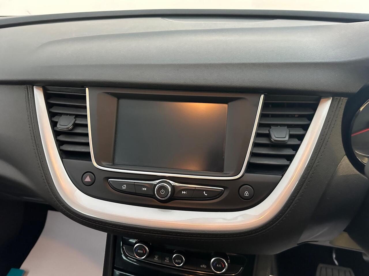 Vauxhall Grandland X SK68DMY