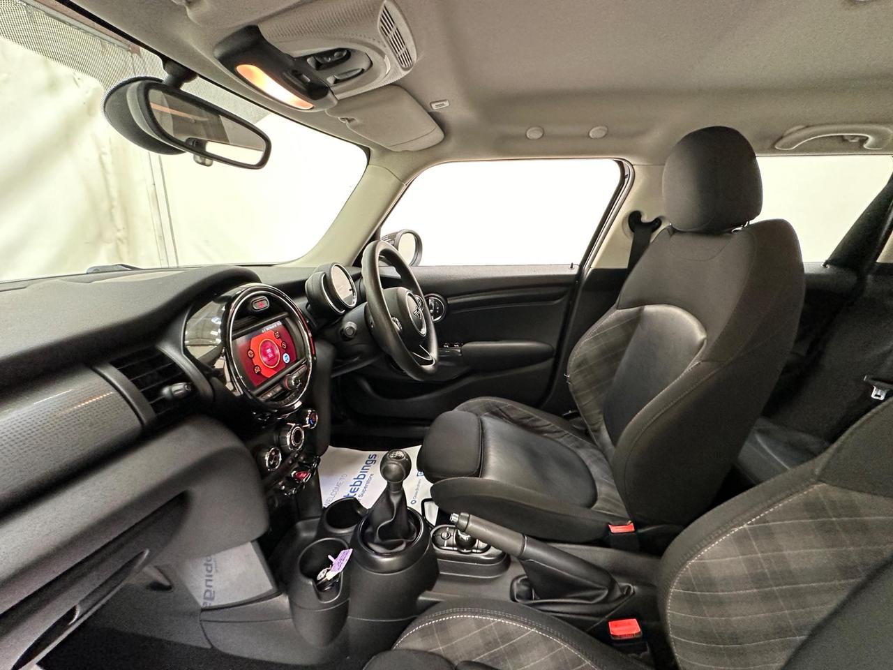 MINI Hatch ND68SXJ