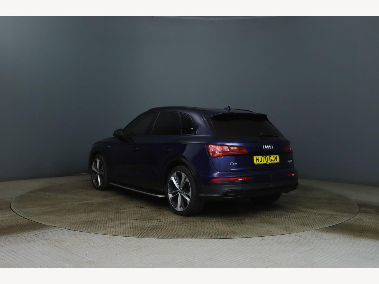 Audi Q5 HJ70GJV