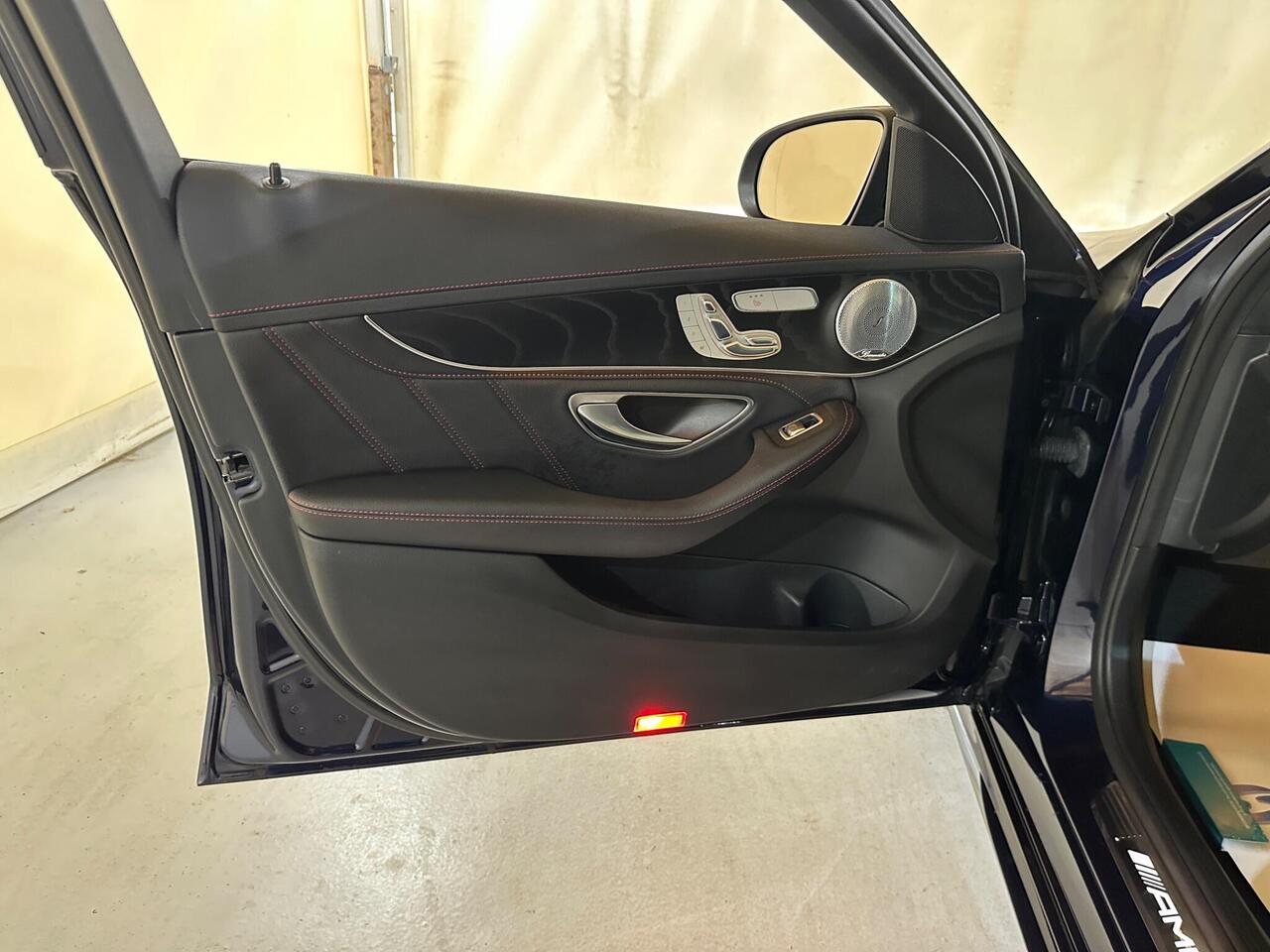 Mercedes-Benz C Class KE67KHP