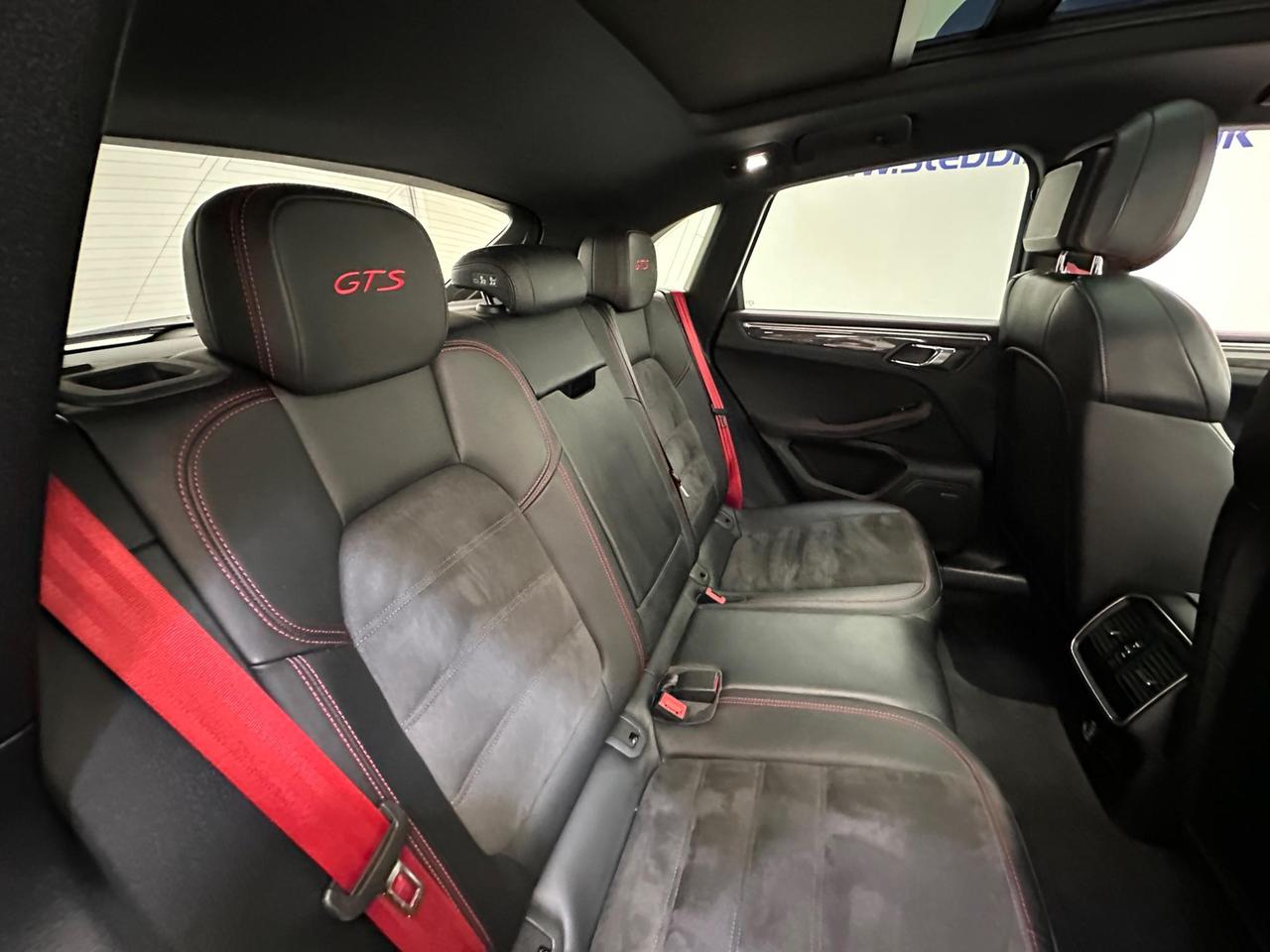 Porsche Macan WM66DZS