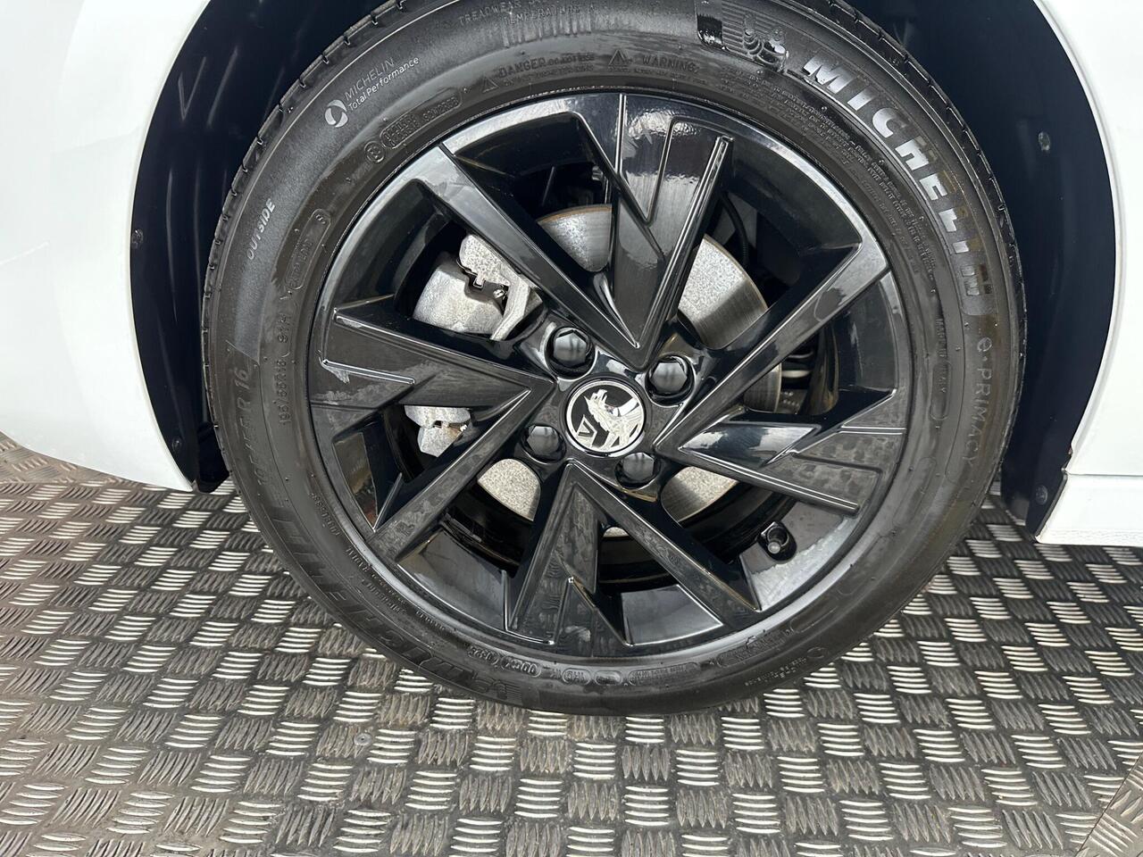 Vauxhall Corsa HV25VXS