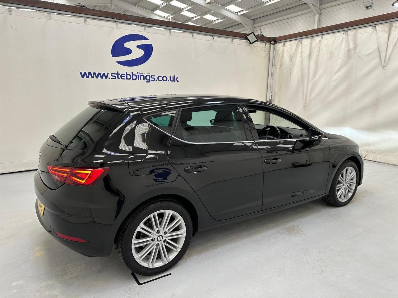 SEAT Leon YL17UVC