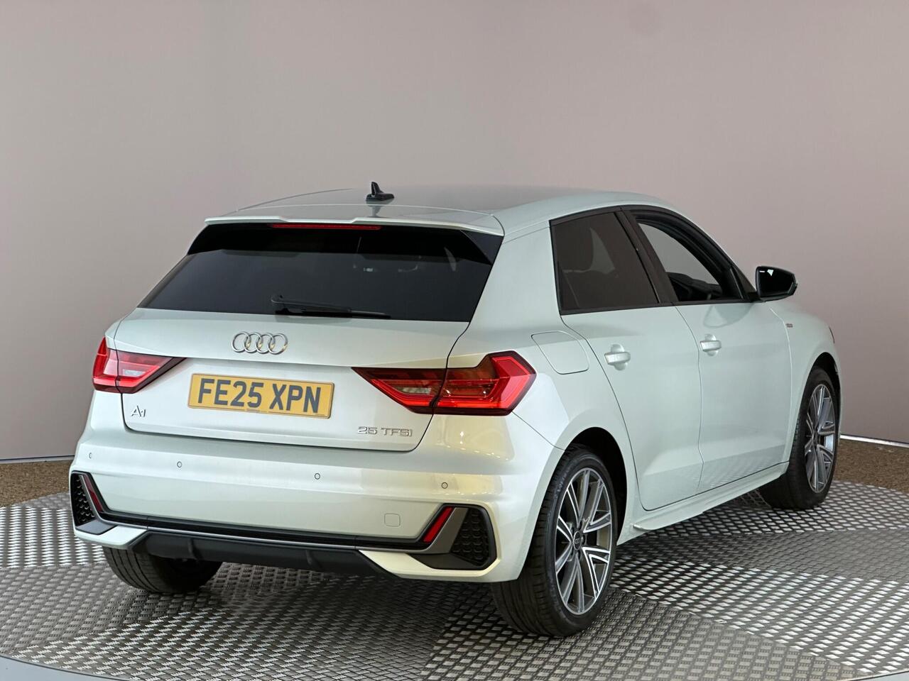 Audi A1 FE25XPN