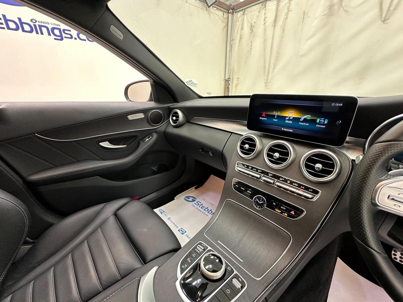 Mercedes-Benz C Class LL21YLW