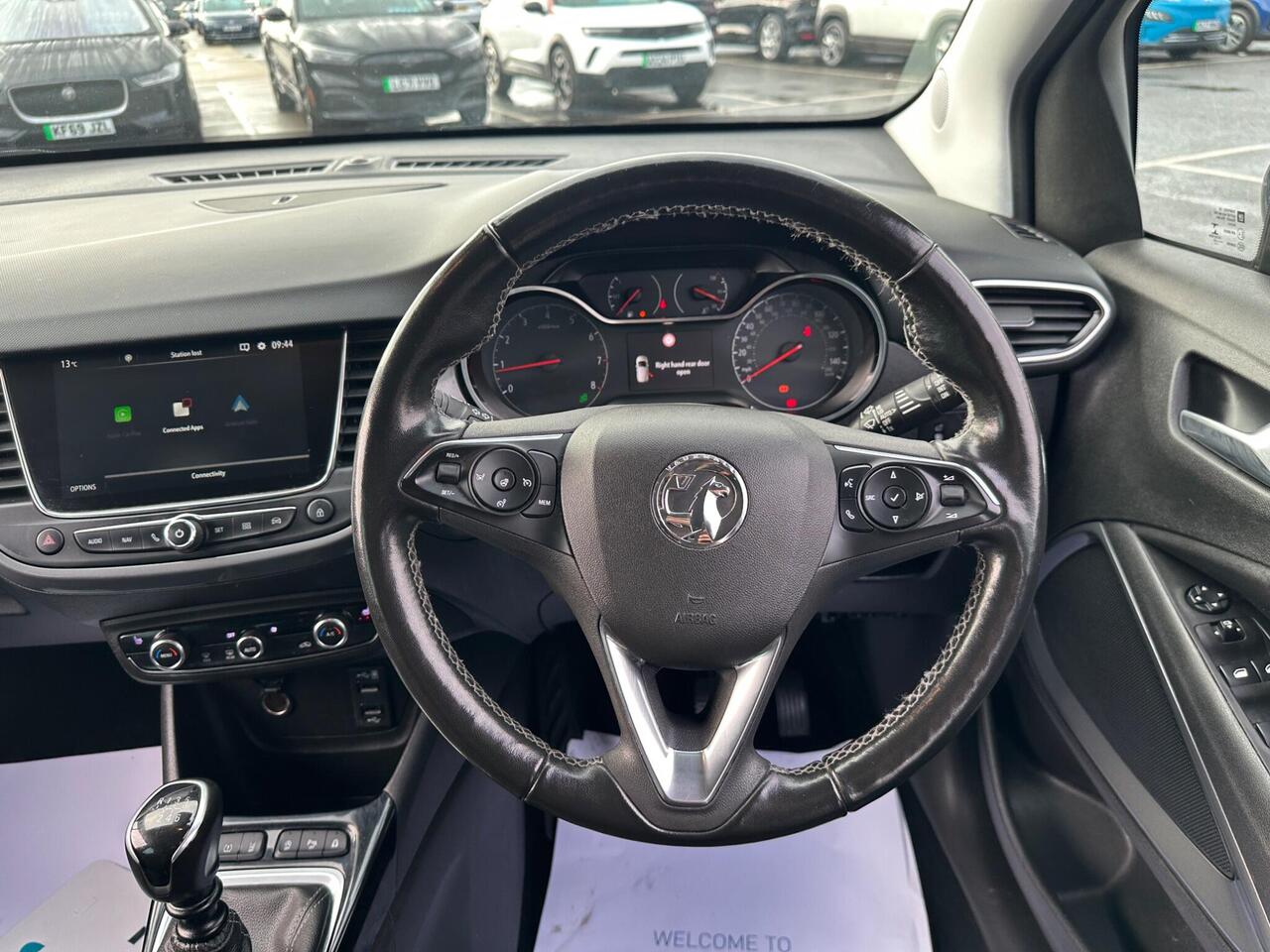 Vauxhall Crossland SH22LWL