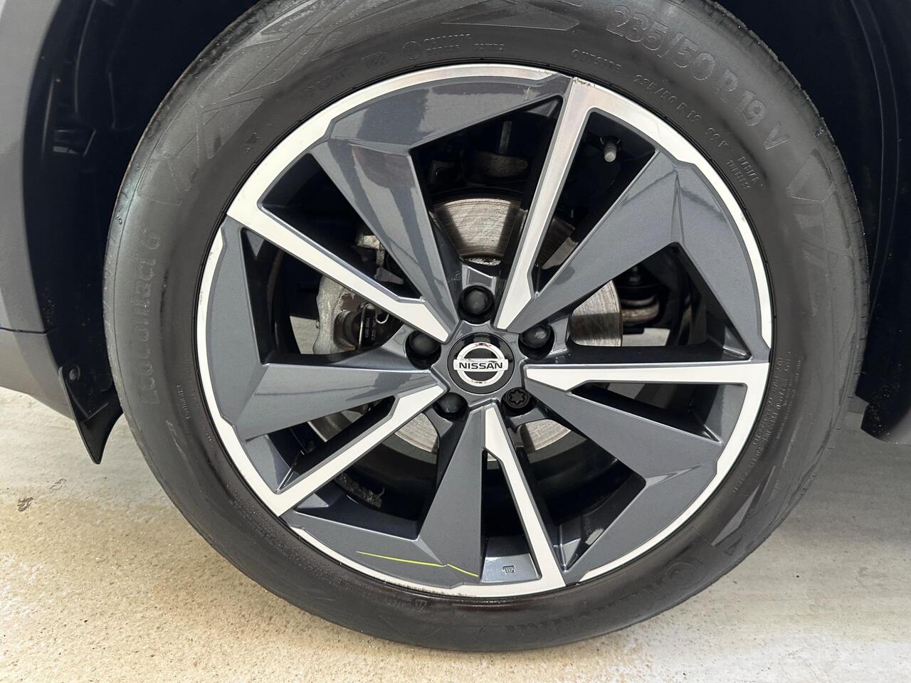 Nissan Qashqai YB22GZV