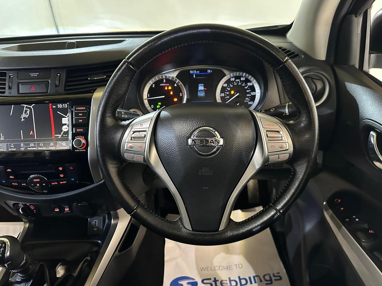 Nissan Navara AR21KFN