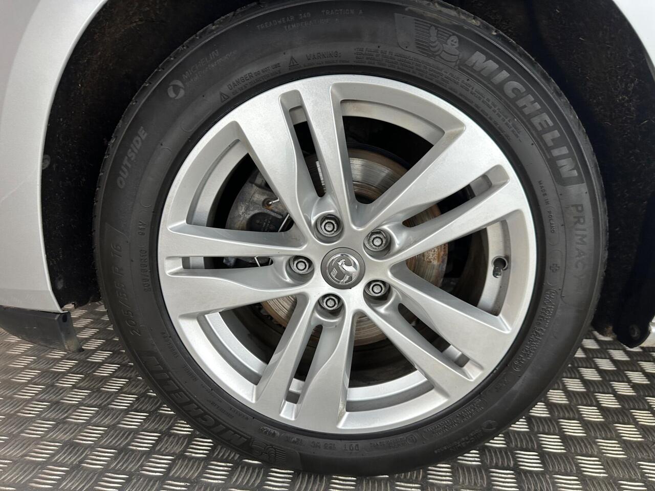 Vauxhall Astra FL21SBX