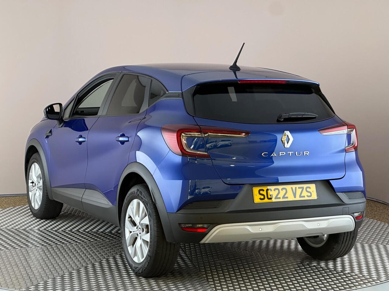 Renault Captur SG22VZS
