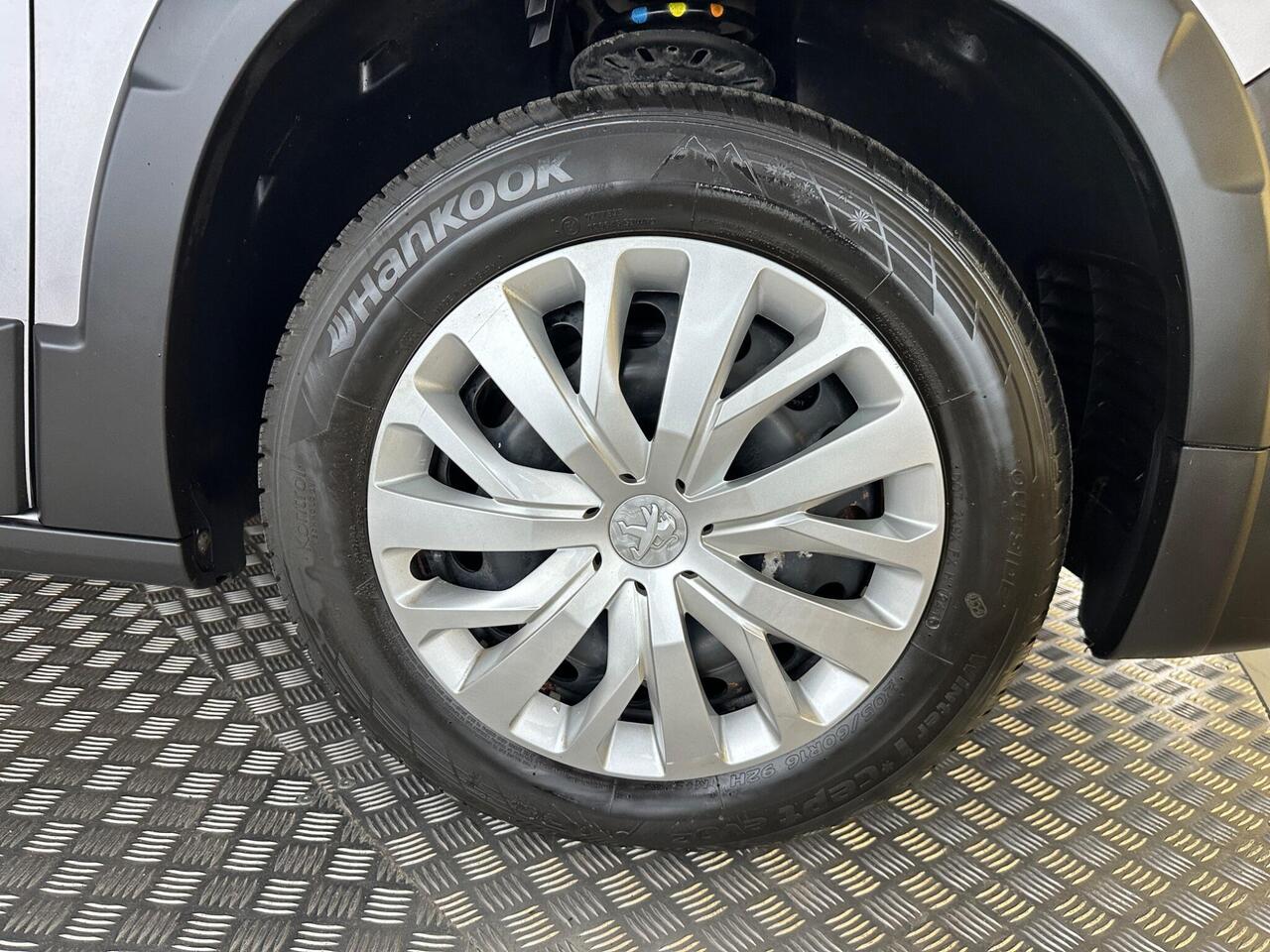 Peugeot Rifter CY68AYK
