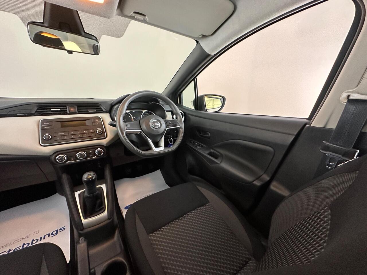 Nissan Micra YC22CZV