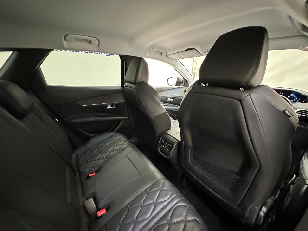 Peugeot 3008 VU71KBN