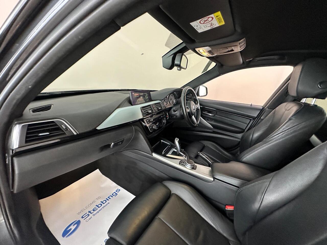BMW 3 Series YK67SMX