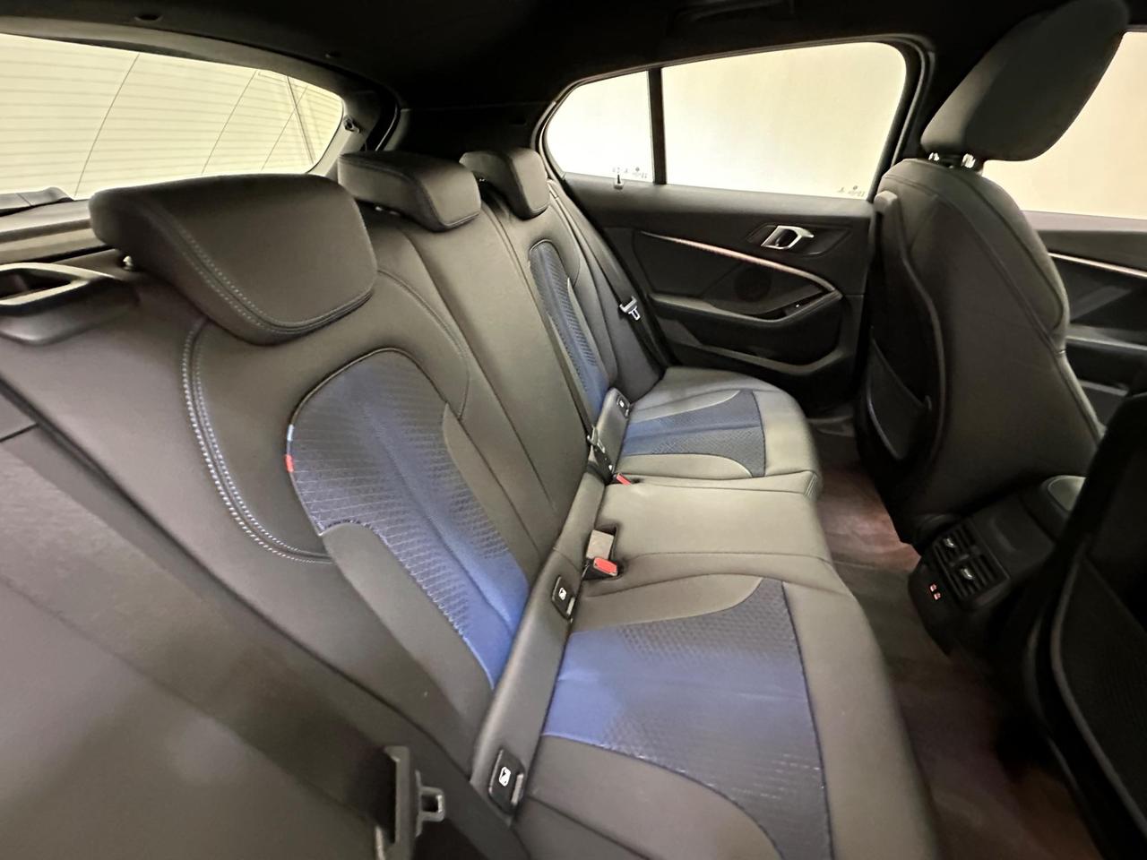 BMW 1 Series YC22NWL