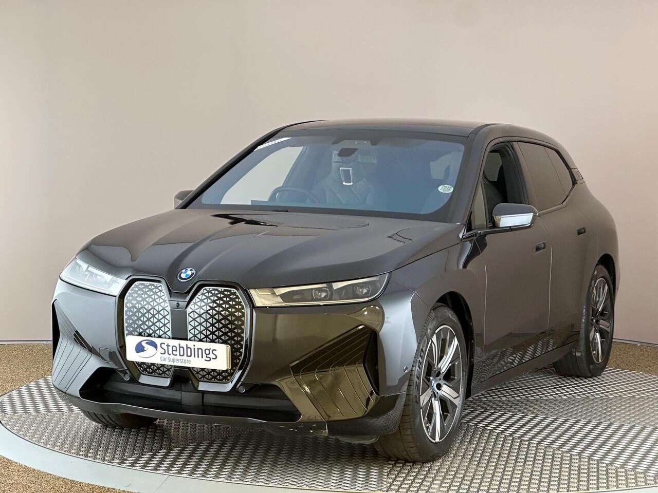 BMW iX LJ72AGA