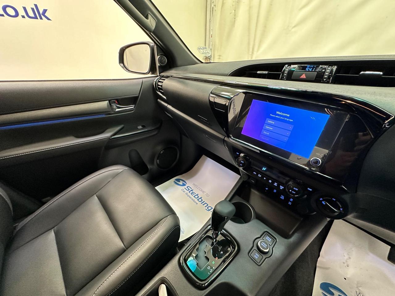 Toyota Hilux H11LUX