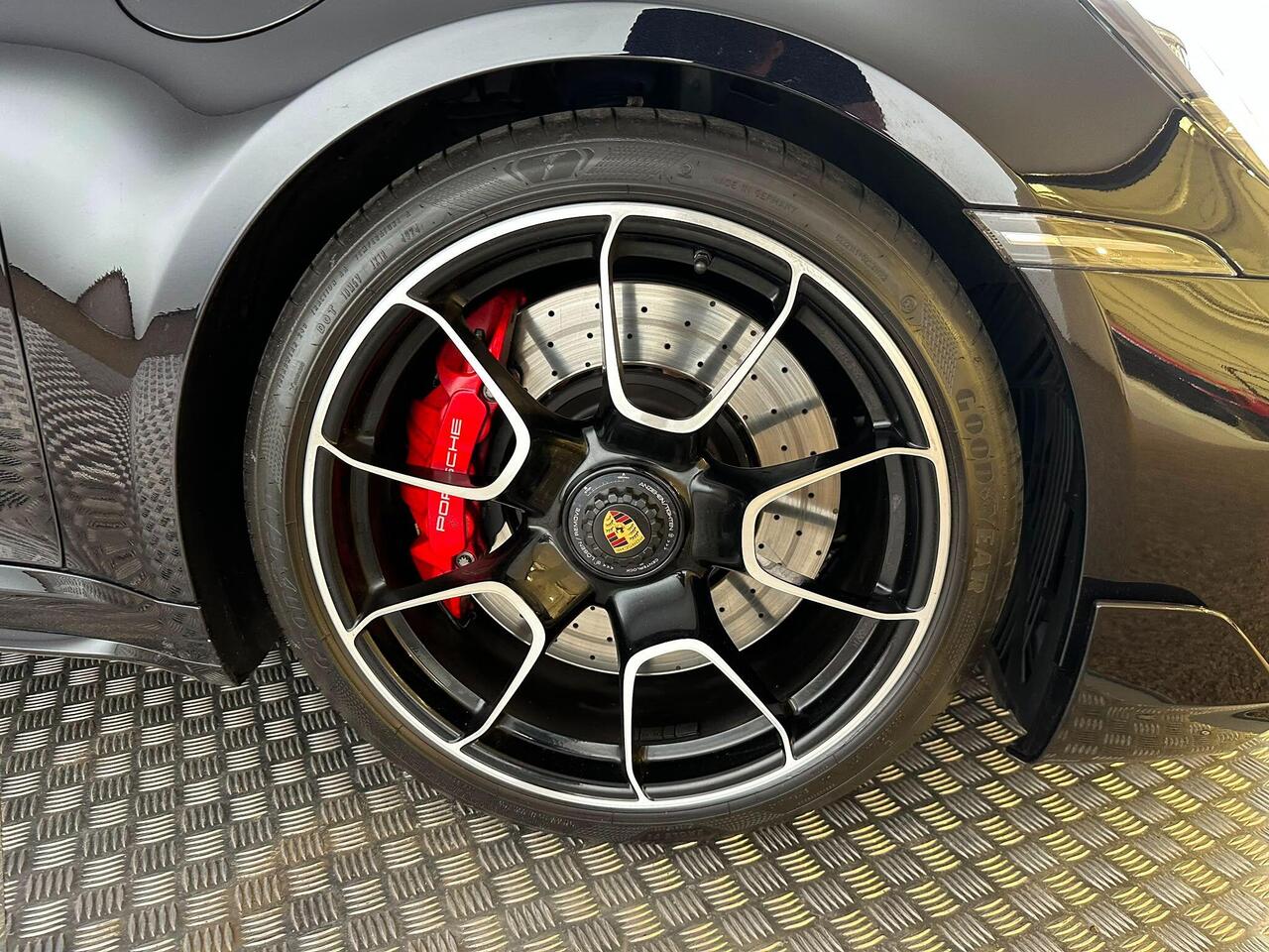 Porsche 911 AO73WWE
