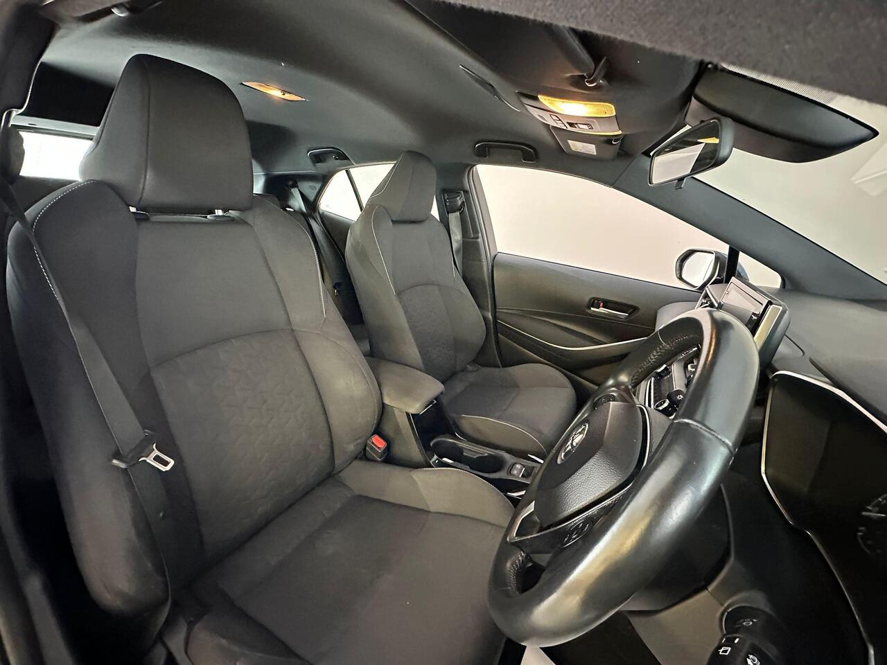 Toyota Corolla FA19SGZ