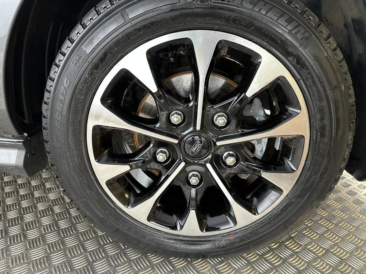 Ford Transit Custom AF72ZKU