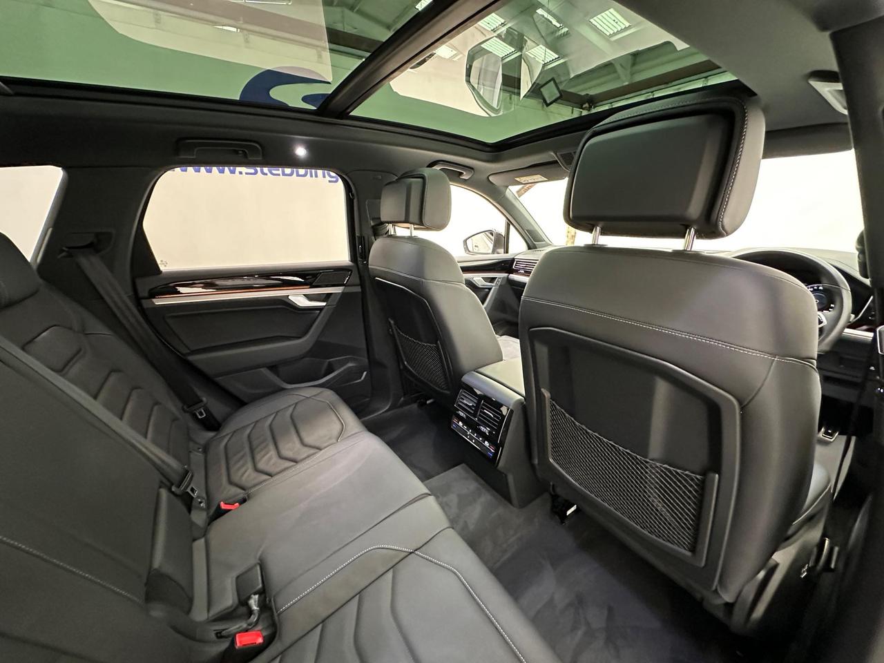 Volkswagen Touareg YY71PJV