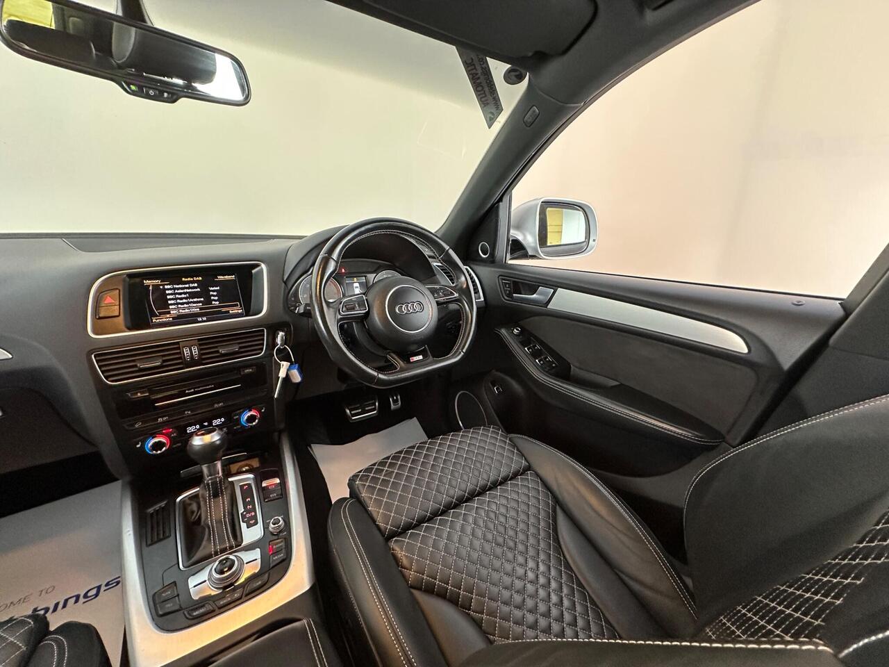 Audi SQ5 LD66WRR