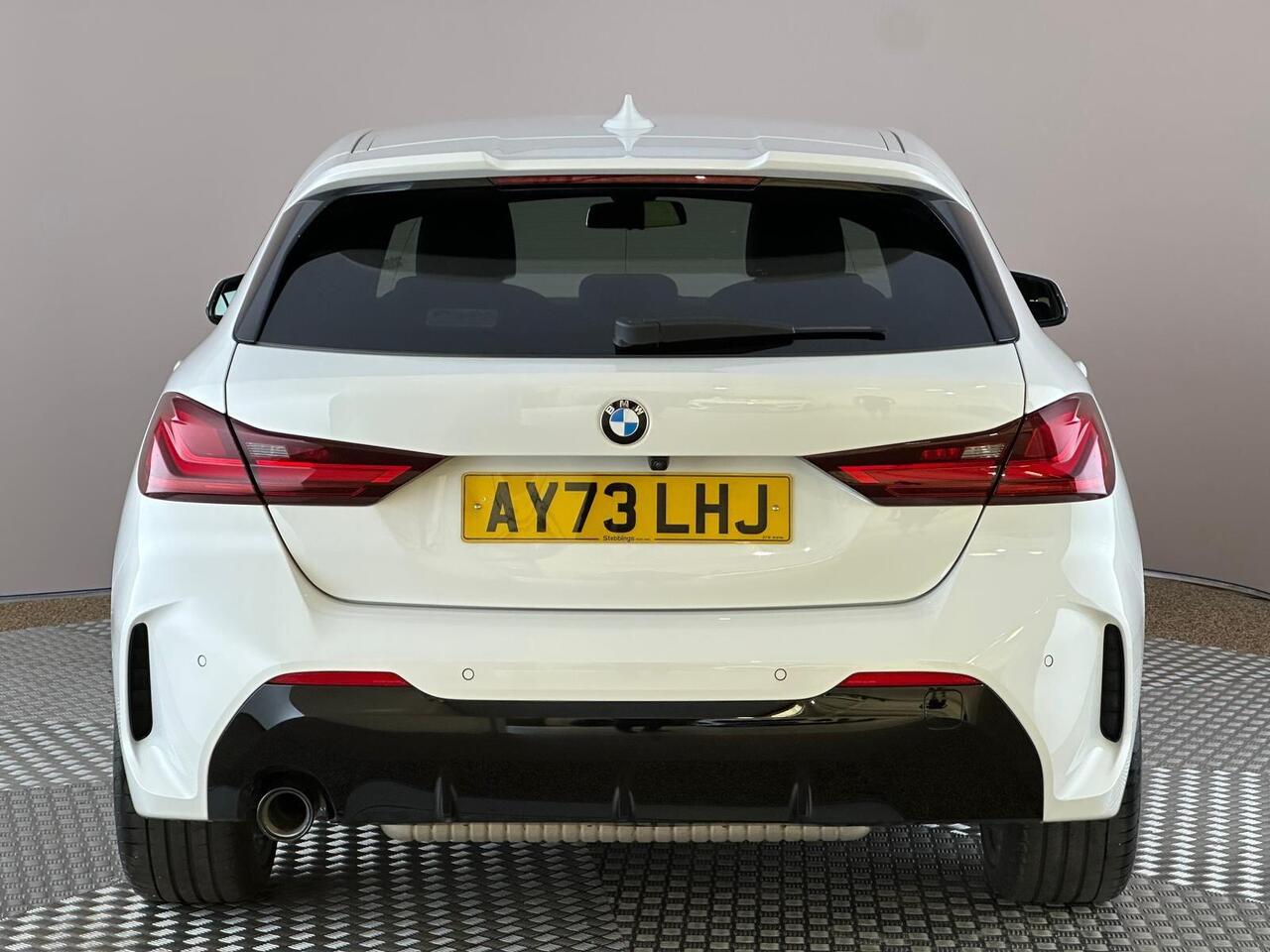 BMW 1 Series AY73LHJ