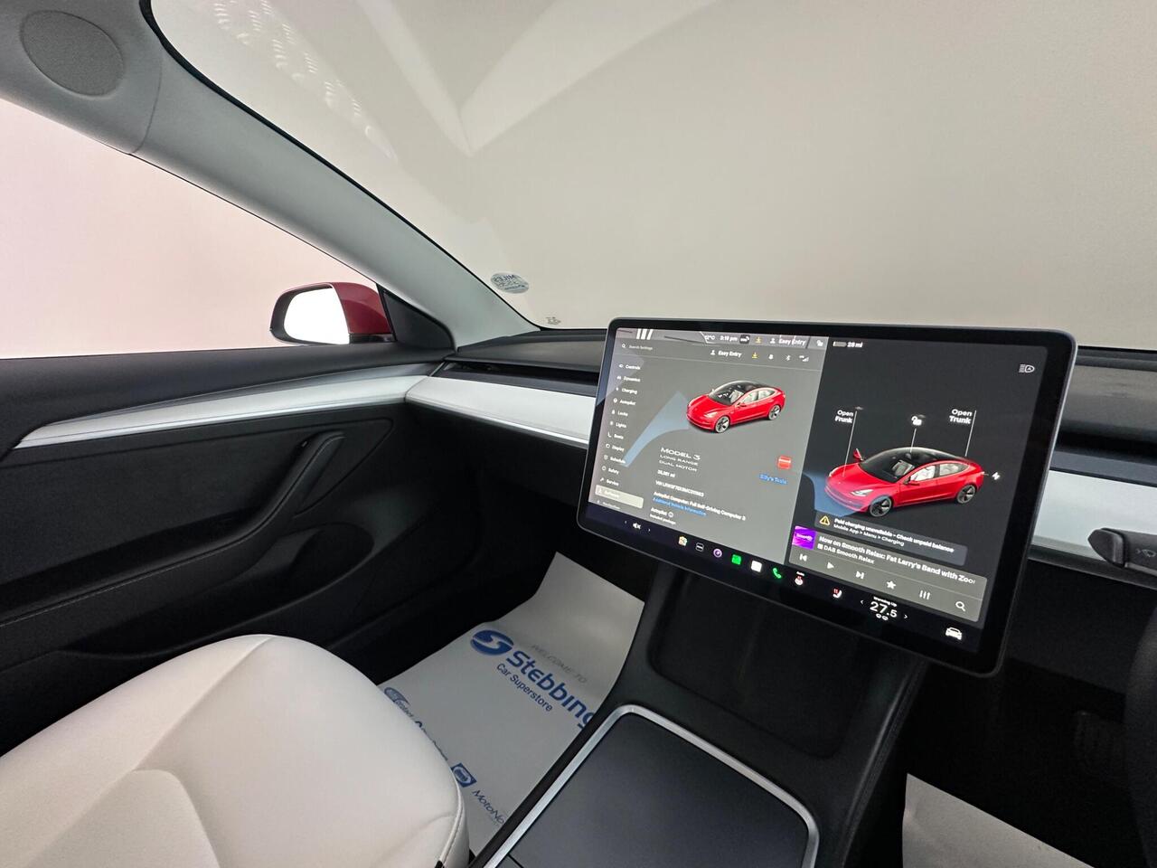 Tesla Model 3 LF71VTK