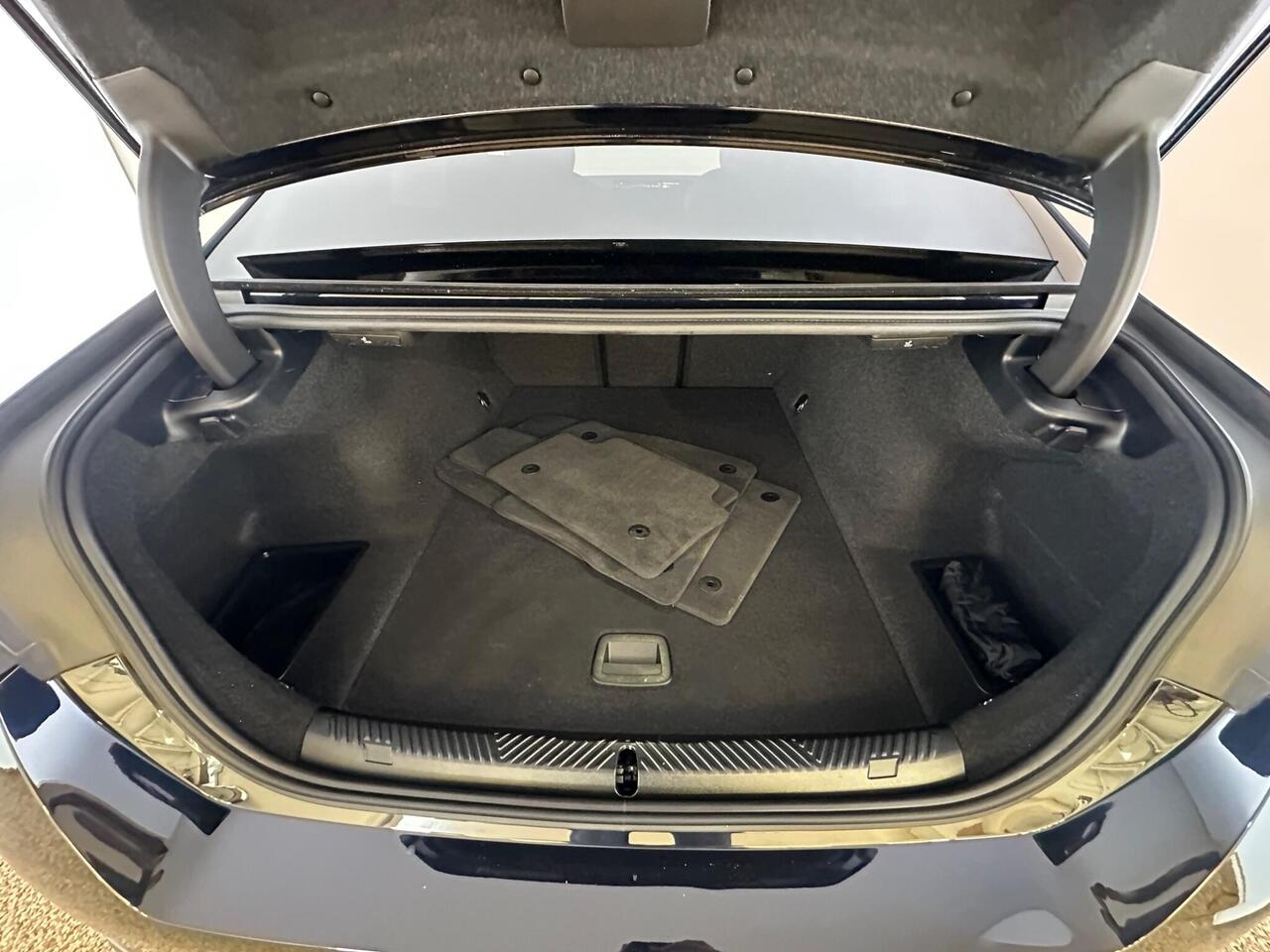 BMW i5 ML24HHM
