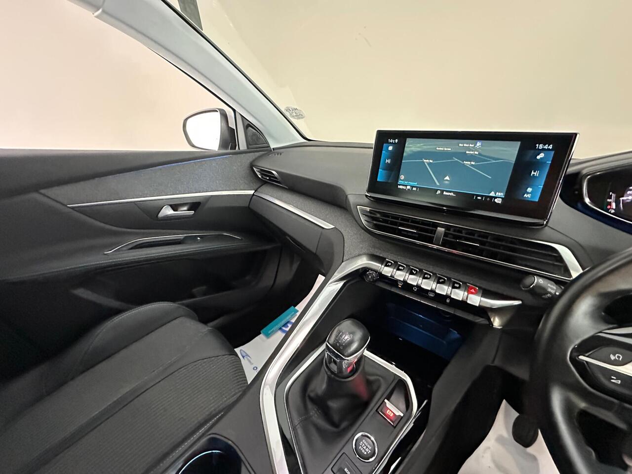 Peugeot 3008 RO71XUV