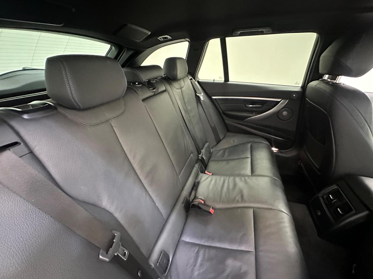BMW 3 Series YK19WPS