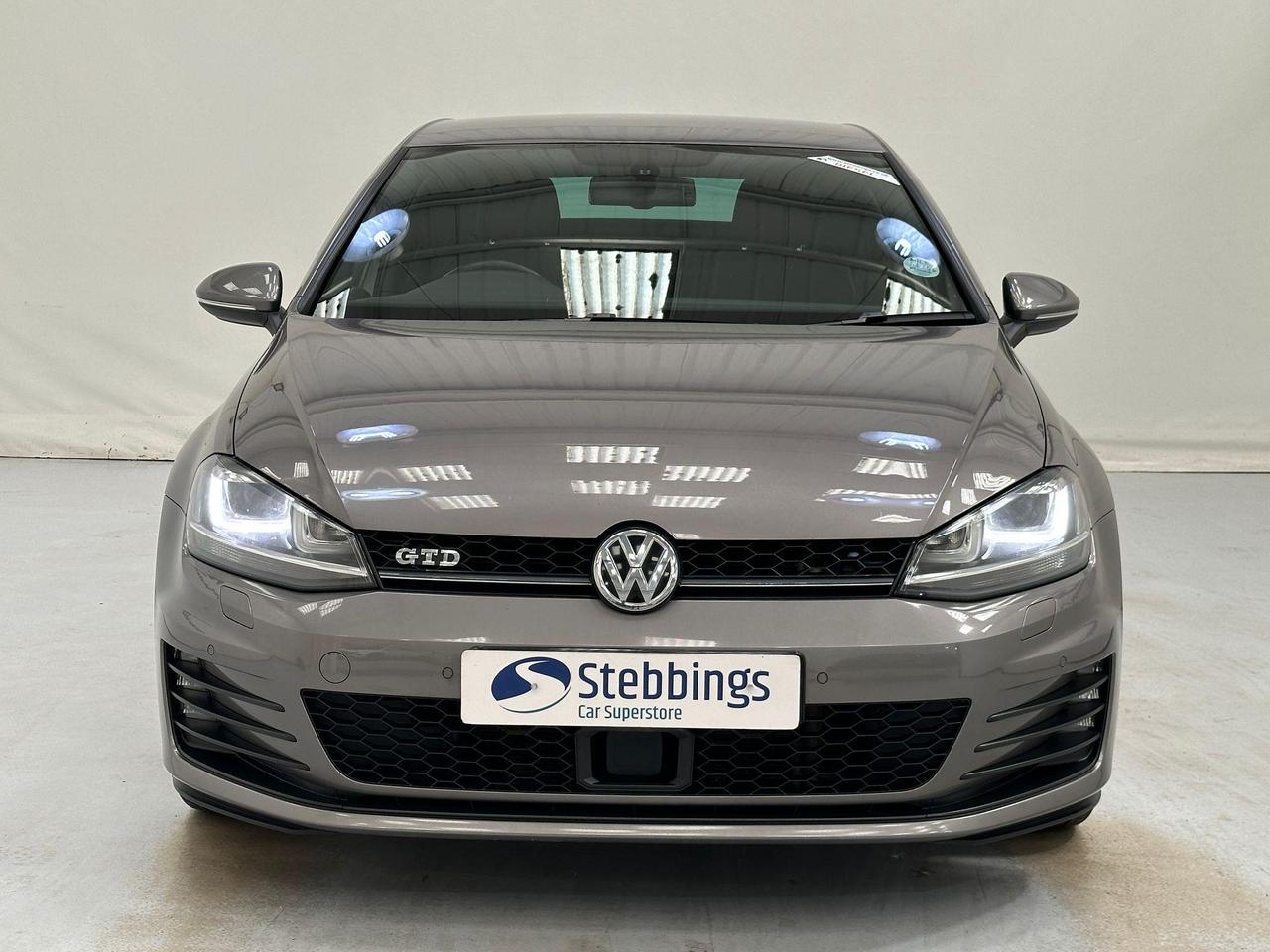 Volkswagen Golf DG14UAA